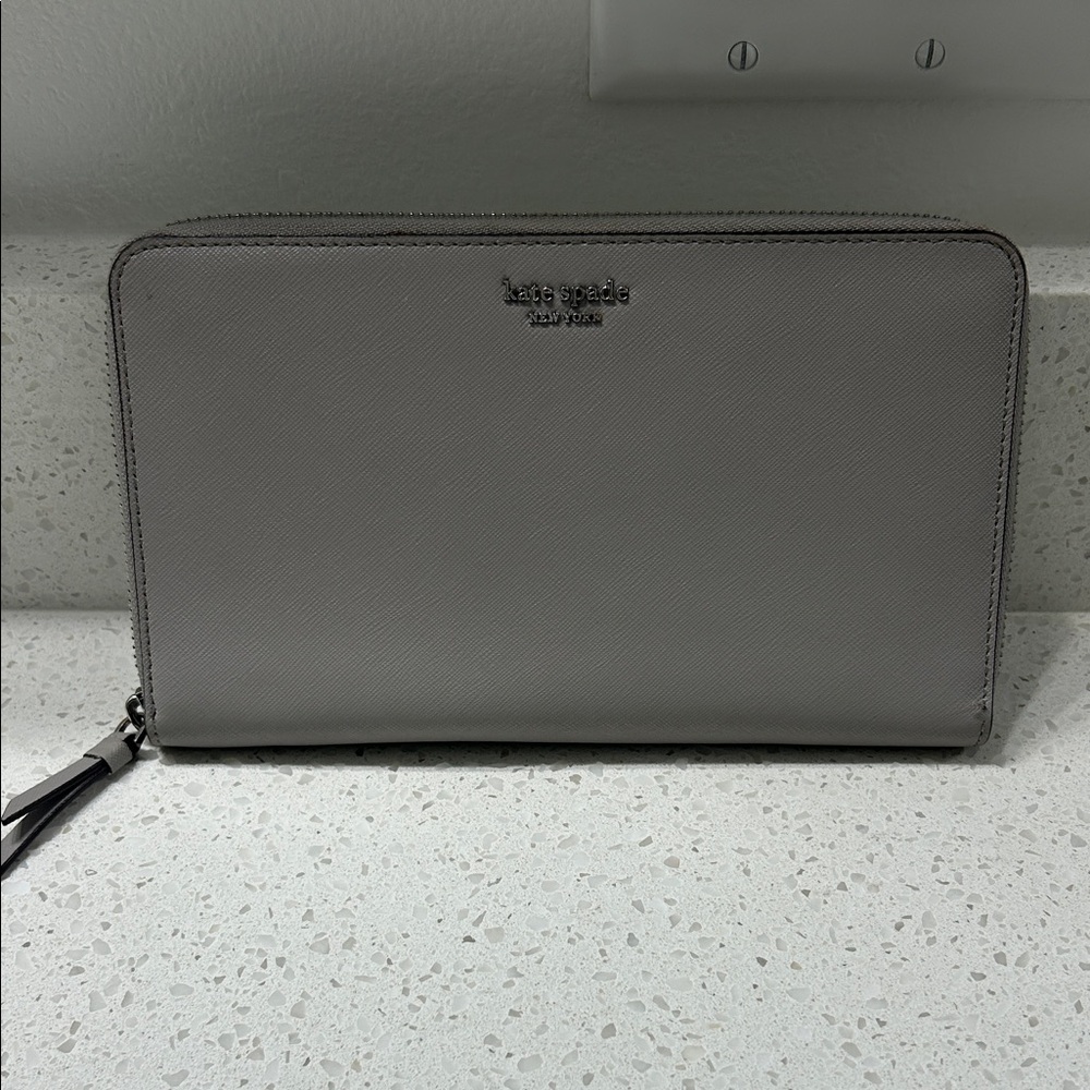 Kate Spade Light Gray Zip Wallet